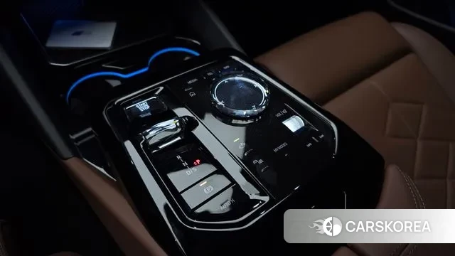 BMW 5 Series (G60) id 3057813 из Кореи 19