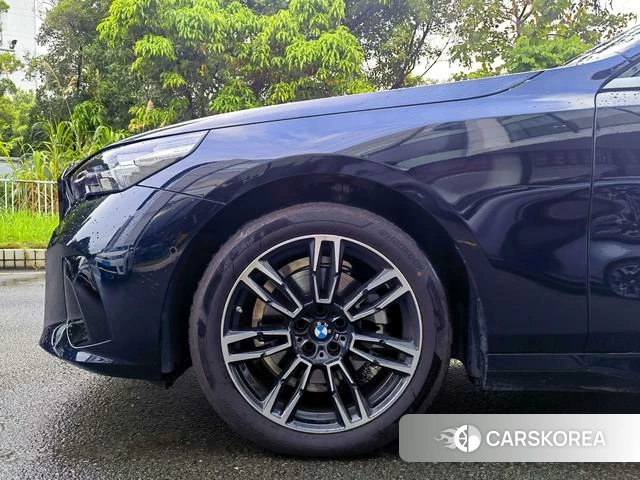 BMW 5 series id 4321417 из Китая 14
