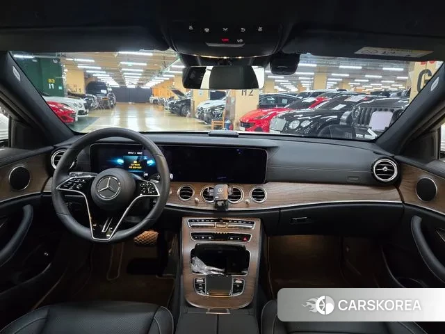 Mercedes-Benz E-Class W213 id 3747072 из Кореи 19