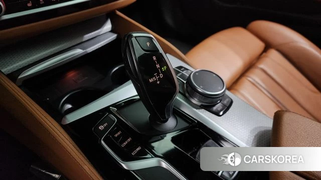 BMW 5 Series (G30) id 3796391 из Кореи 19