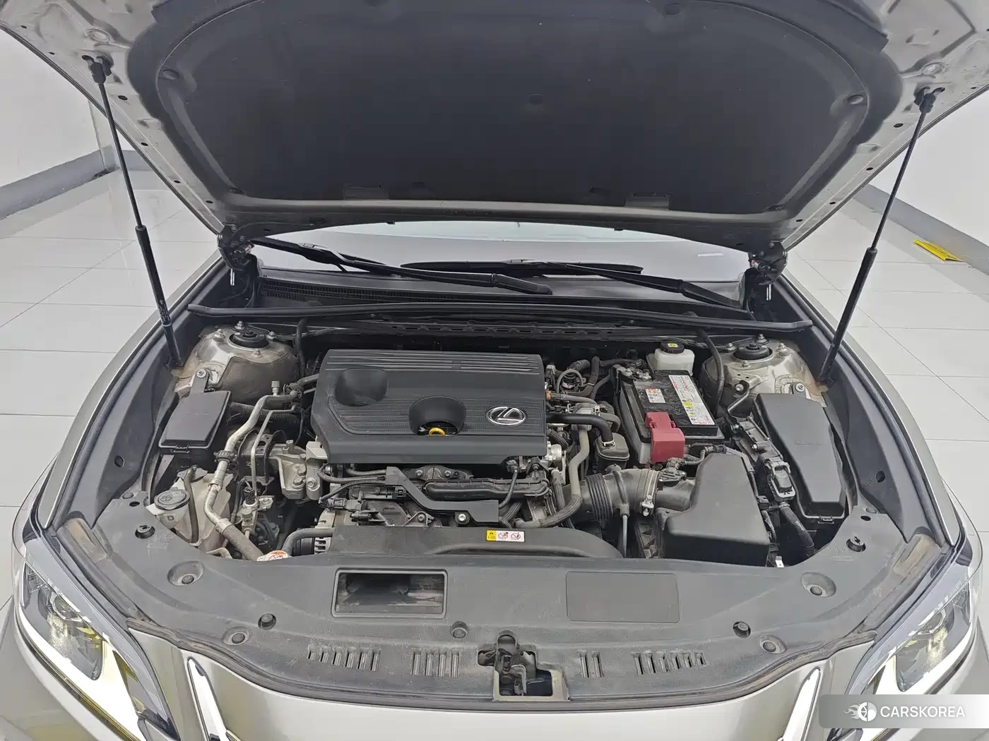 Lexus ES id 4539008 из Китая 10