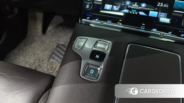 Hyundai The New Grandeur IG id 3453972 из Кореи 19