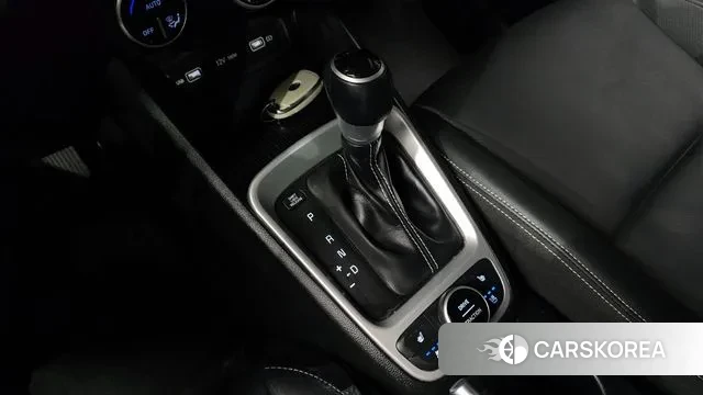 Hyundai Venue id 3473153 из Кореи 19