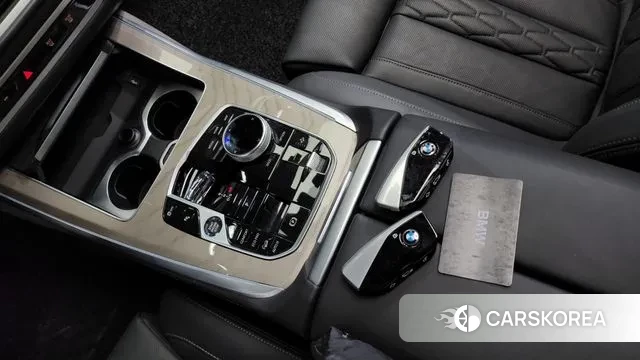 BMW X7 (G07) id 3684733 из Кореи 19