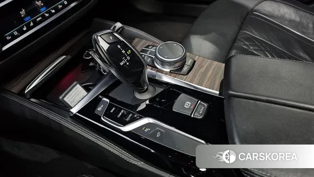 BMW 5 Series (G30) id 3325364 из Кореи 19