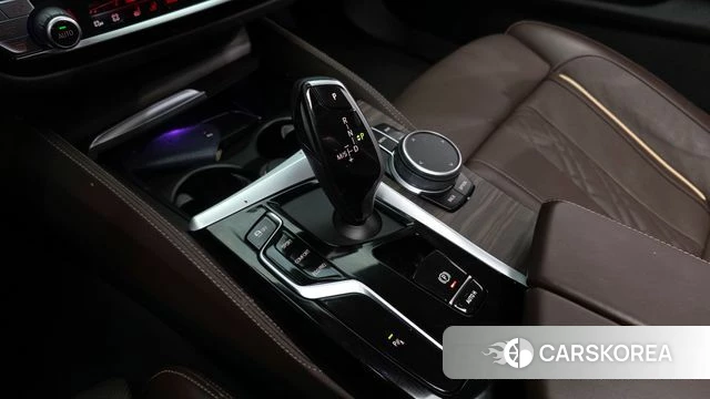 BMW 5 Series (G30) id 4267580 из Кореи 30