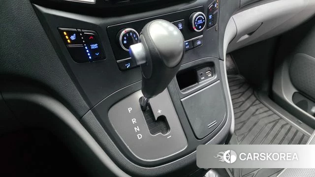 Hyundai The New Grand Starex id 4225306 из Кореи 19