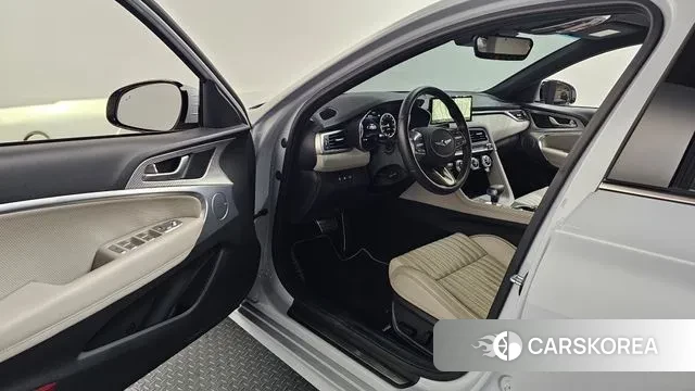 Genesis The New G70 id 3555878 из Кореи 19