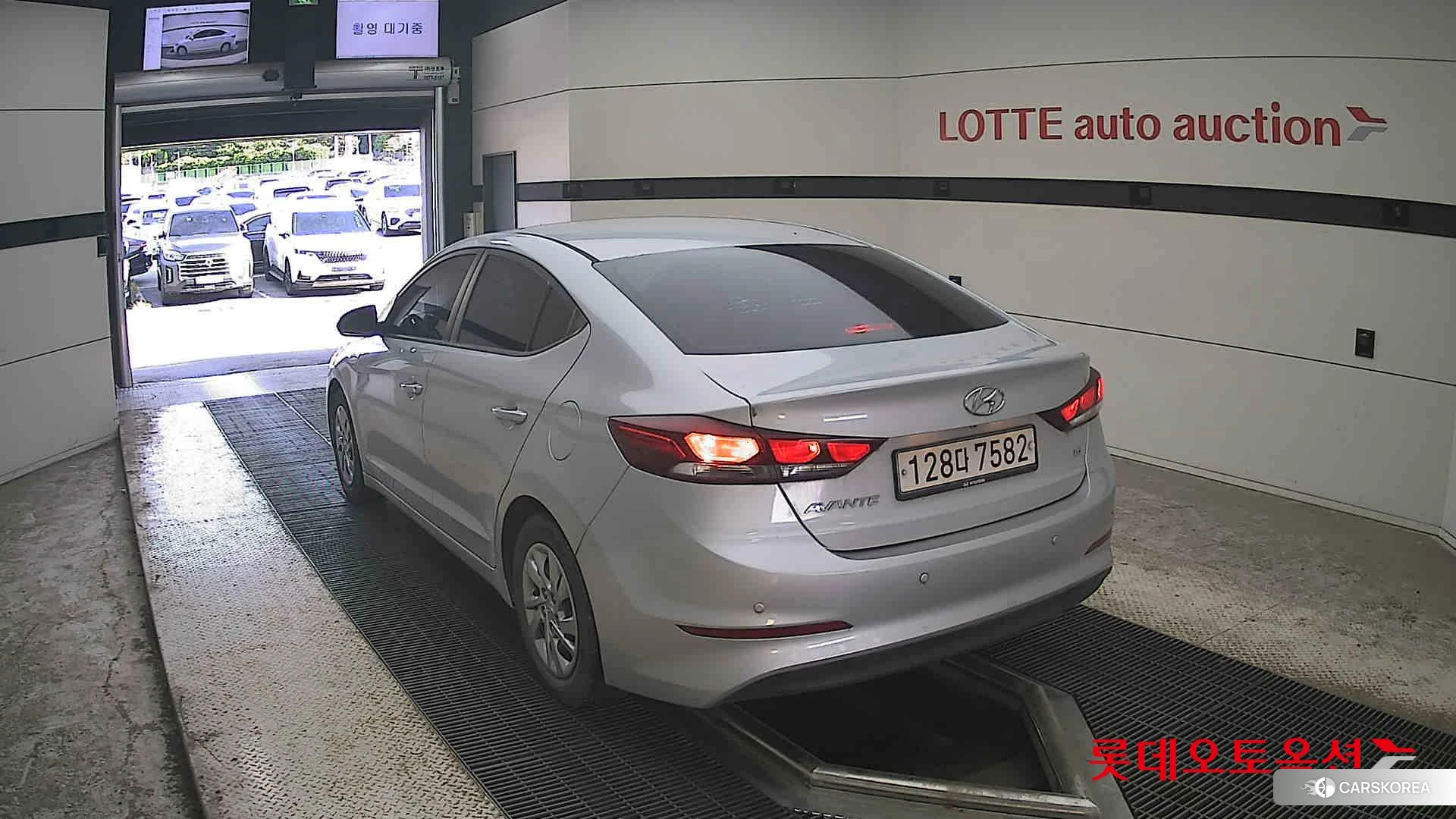 Hyundai Avante id 4504398 из Кореи 36