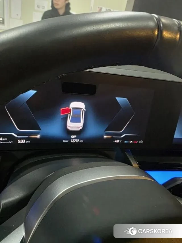 BMW 5 Series (G60) id 3610266 из Кореи 9