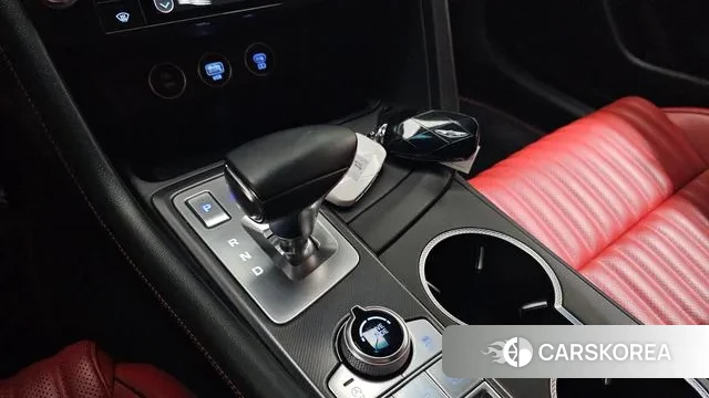 Genesis The New G70 id 3716190 из Кореи 19