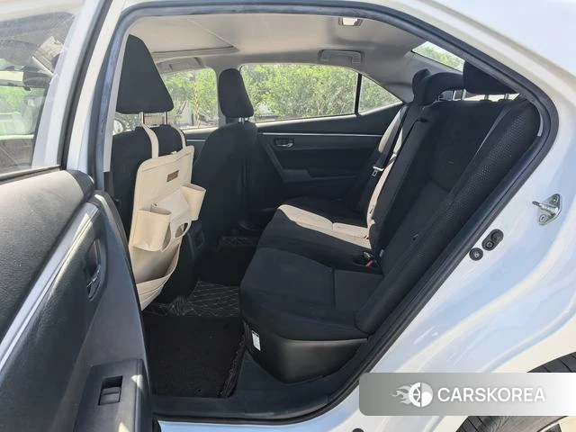 Toyota Corolla dual engine E+ id 4264130 из Китая 9