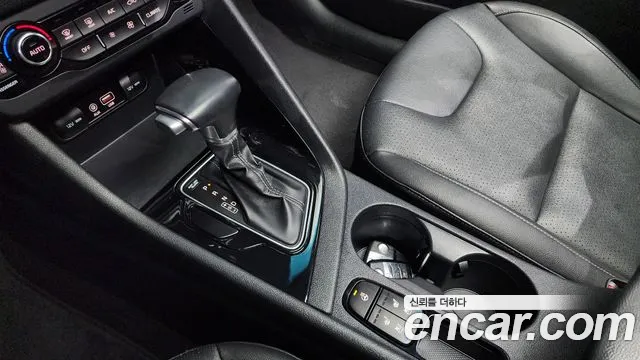 Kia Niro id 2819056 из Кореи 19