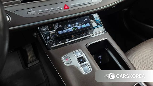 Hyundai The New Grandeur IG id 4465077 из Кореи 34