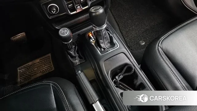 Jeep Wrangler (JL) id 3017113 из Кореи 19