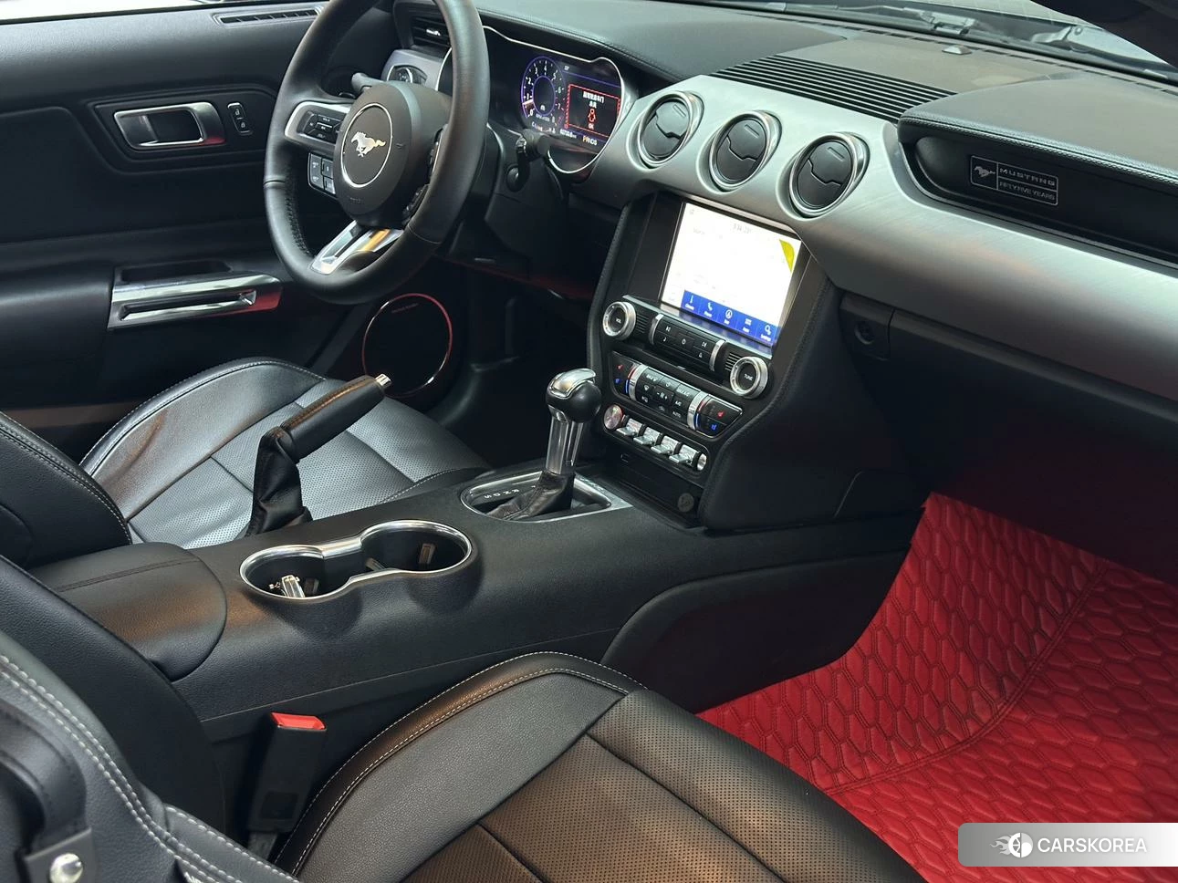 Ford Mustang id 4406121 из Китая 9