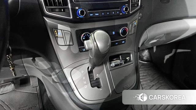 Hyundai The New Grand Starex id 3937225 из Кореи 19