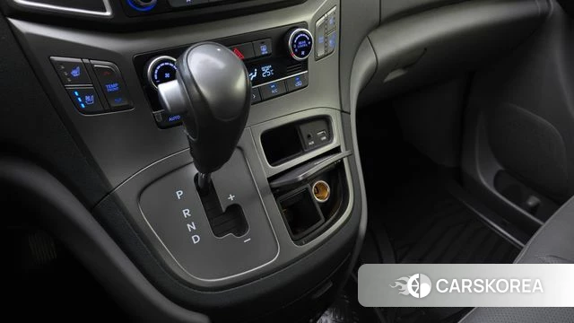 Hyundai The New Grand Starex id 4525757 из Кореи 19