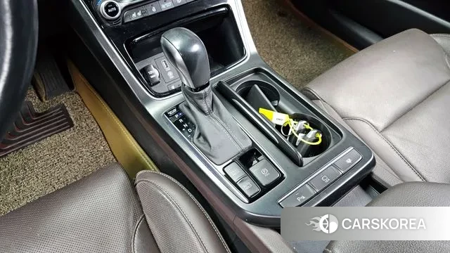 Hyundai Grandeur IG Hybrid id 3351259 из Кореи 19