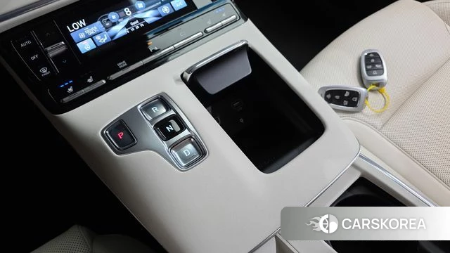 Hyundai The New Grandeur IG Hybrid id 4768816 из Кореи 19