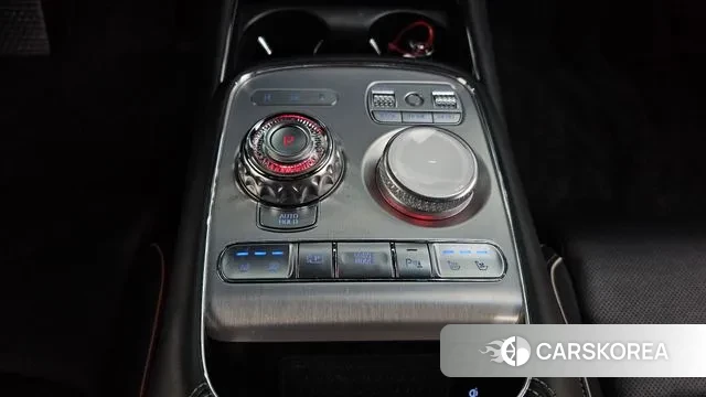 Genesis G90 (RS4) id 3218488 из Кореи 19