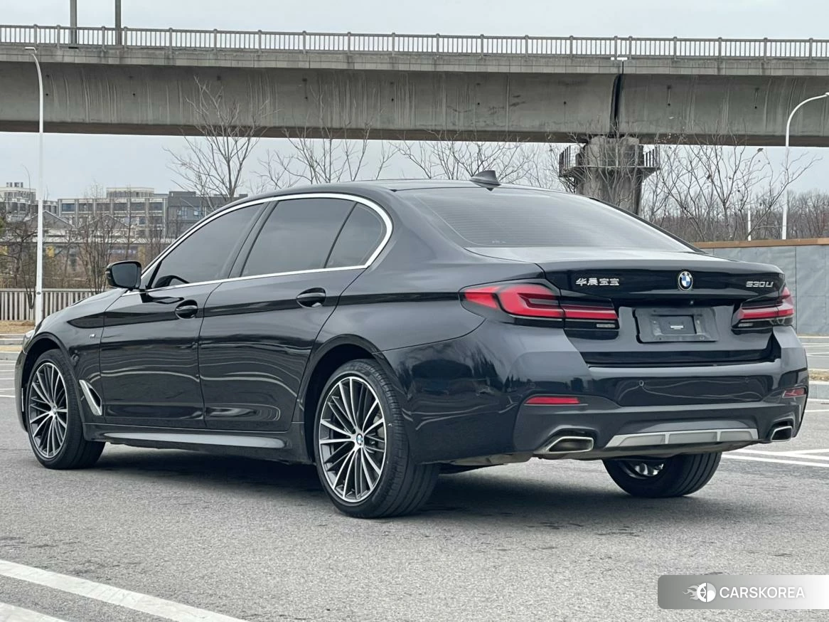 BMW 5 series id 4486372 из Китая 16