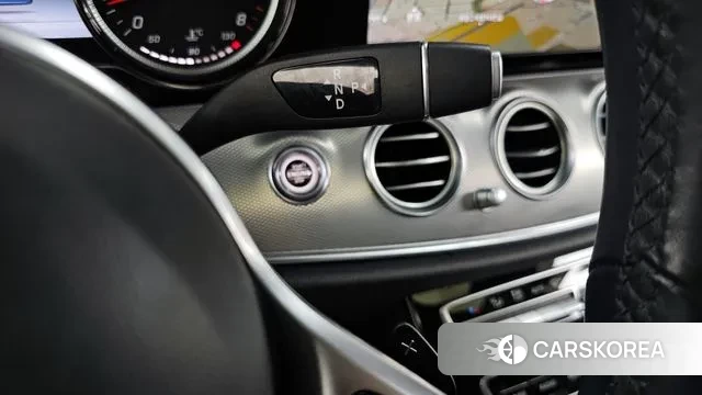 Mercedes-Benz E-Class W213 id 3748182 из Кореи 19