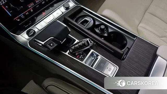 Audi A6 (C8) id 3256304 из Кореи 19