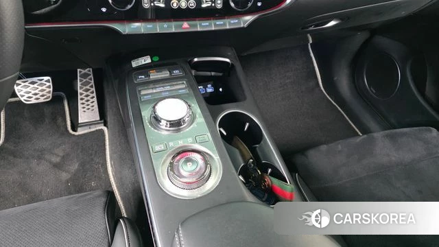 Genesis GV70 id 3839804 из Кореи 19