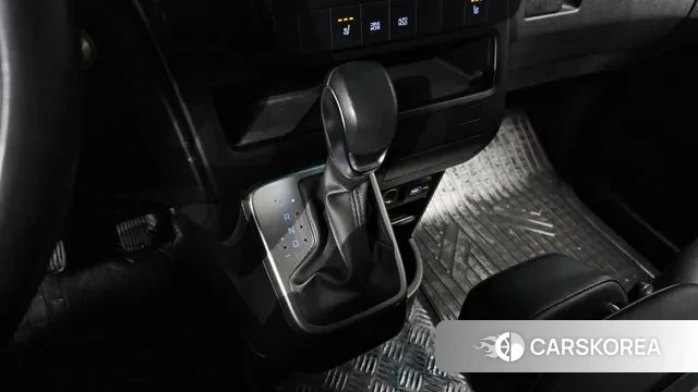 Hyundai Staria id 3427112 из Кореи 19