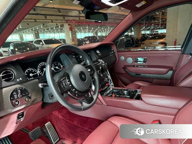 Rolls-Royce Cullinan id 3823843 из Кореи 16