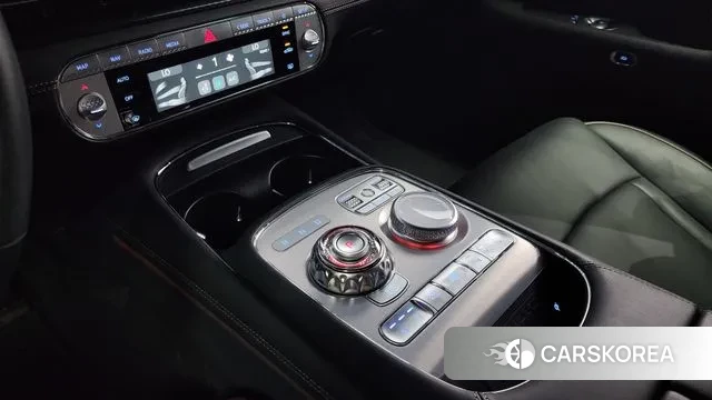 Genesis G90 (RS4) id 3053352 из Кореи 19