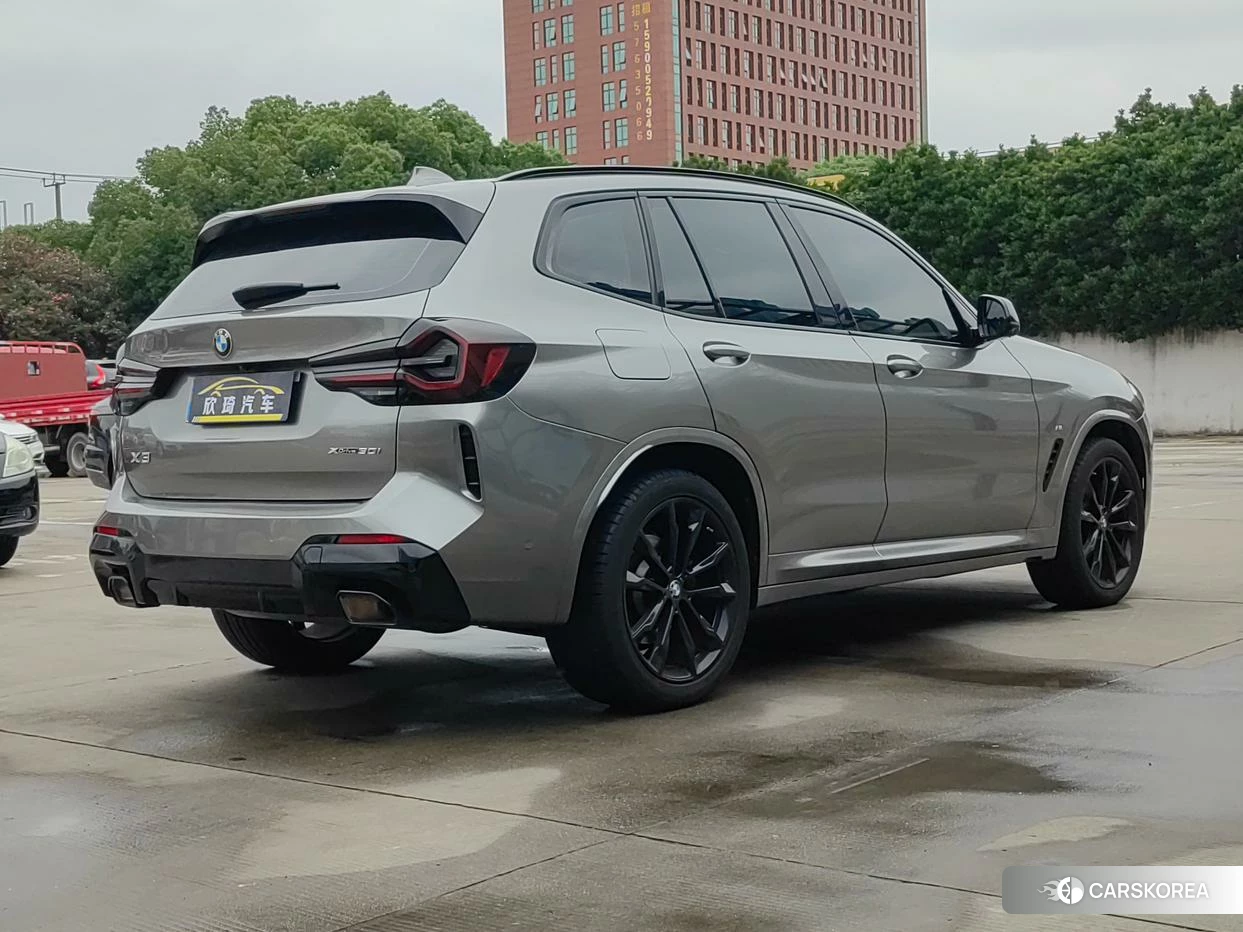 BMW X3 id 4487501 из Китая 17