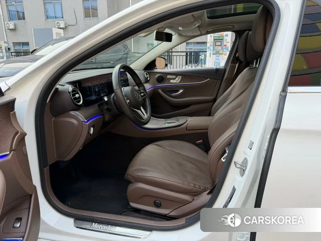 Mercedes-Benz E-class id 3896125 из Китая 13