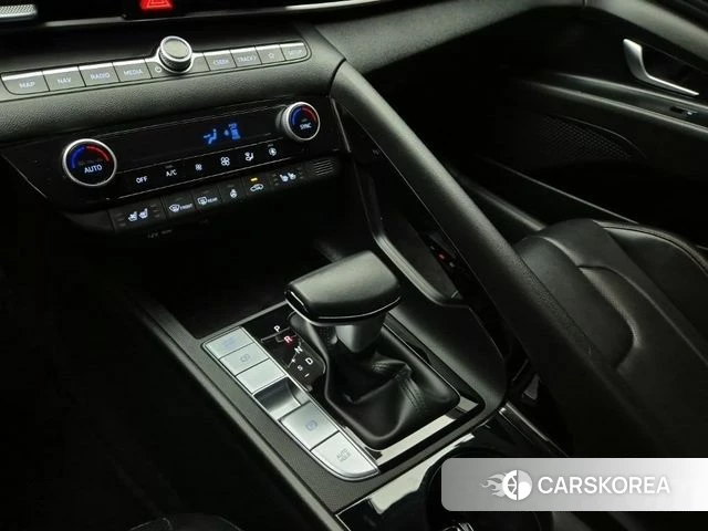 Hyundai Avante Hybrid (CN7) id 3923087 из Кореи 17