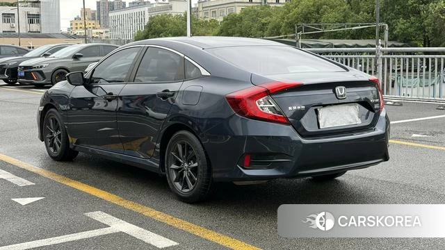 Honda Civic id 4328671 из Китая 13