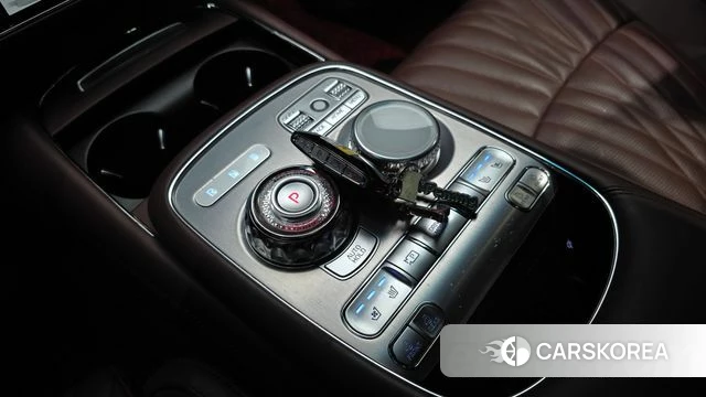 Genesis G90 (RS4) id 4640189 из Кореи 19
