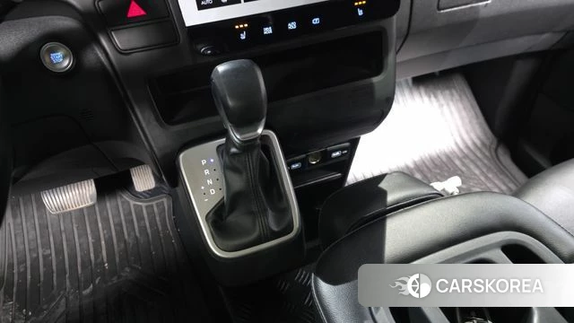 Hyundai Staria id 4445413 из Кореи 29