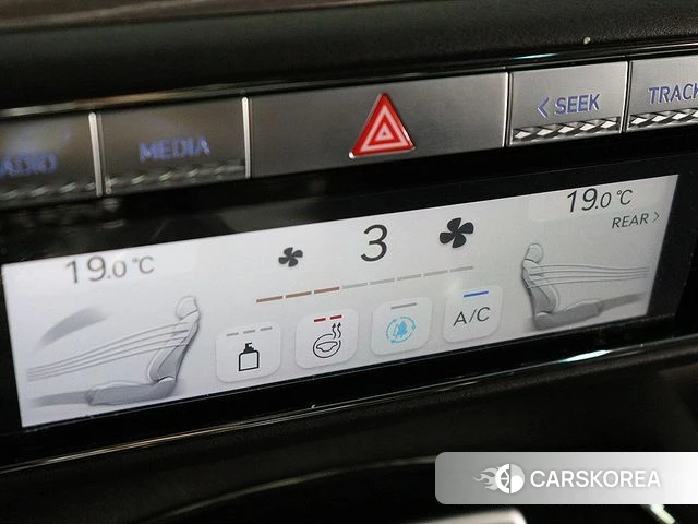 Genesis G90 (RS4) id 4500952 из Кореи 19