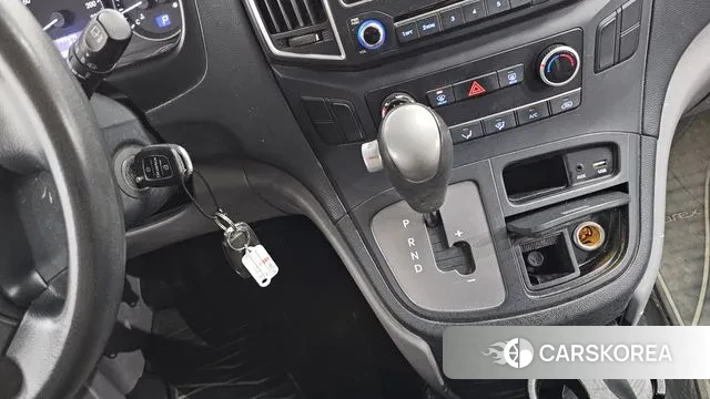 Hyundai The New Grand Starex id 3166214 из Кореи 19