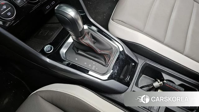 Volkswagen T-Roc id 4231187 из Кореи 29