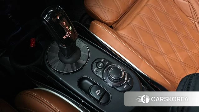 Mini Cooper S id 4185890 из Кореи 29