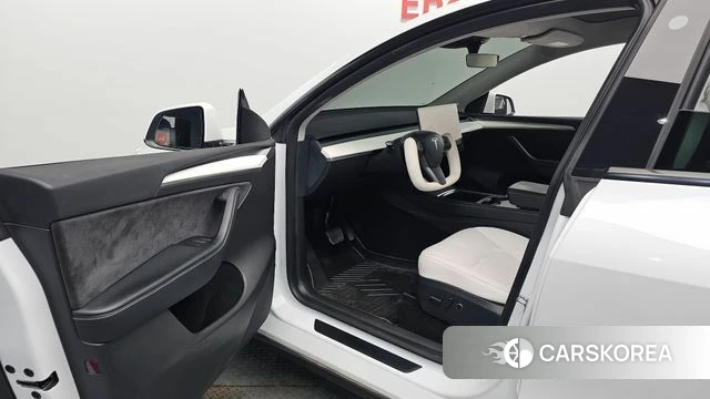 Tesla Model Y id 4408518 из Кореи 32