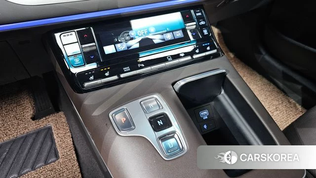 Hyundai The New Grandeur IG id 3936190 из Кореи 19