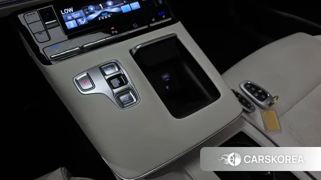 Hyundai The New Grandeur IG Hybrid id 3022424 из Кореи 19