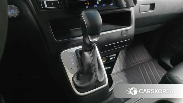 Hyundai Staria id 4383056 из Кореи 19