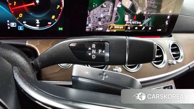 Mercedes-Benz E-Class W213 id 3142318 из Кореи 19