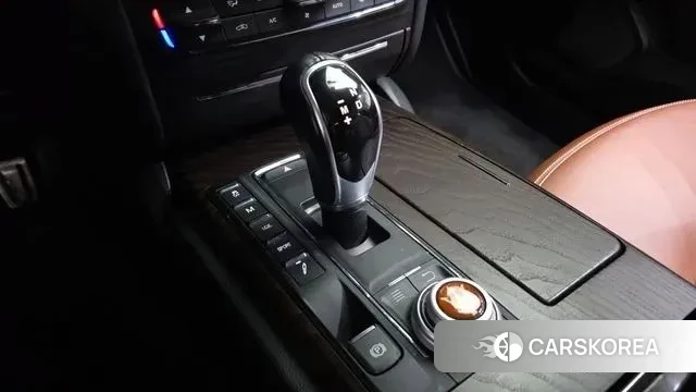 Maserati Ghibli id 3617260 из Кореи 20