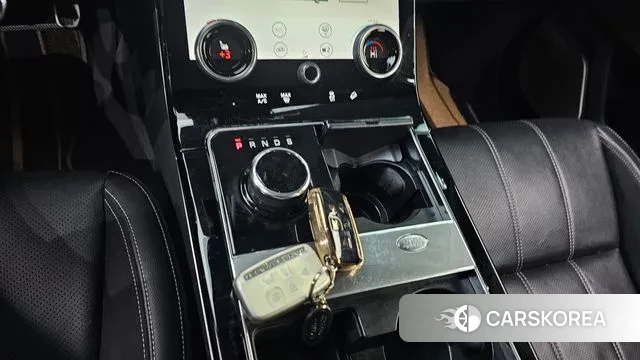 Land Rover Range Rover Velar id 3434686 из Кореи 19