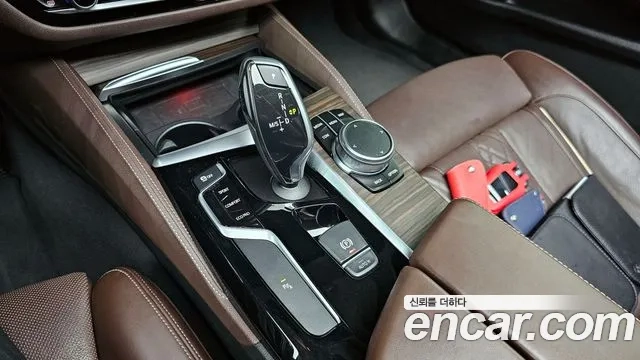 BMW 5 Series (G30) id 2912807 из Кореи 19